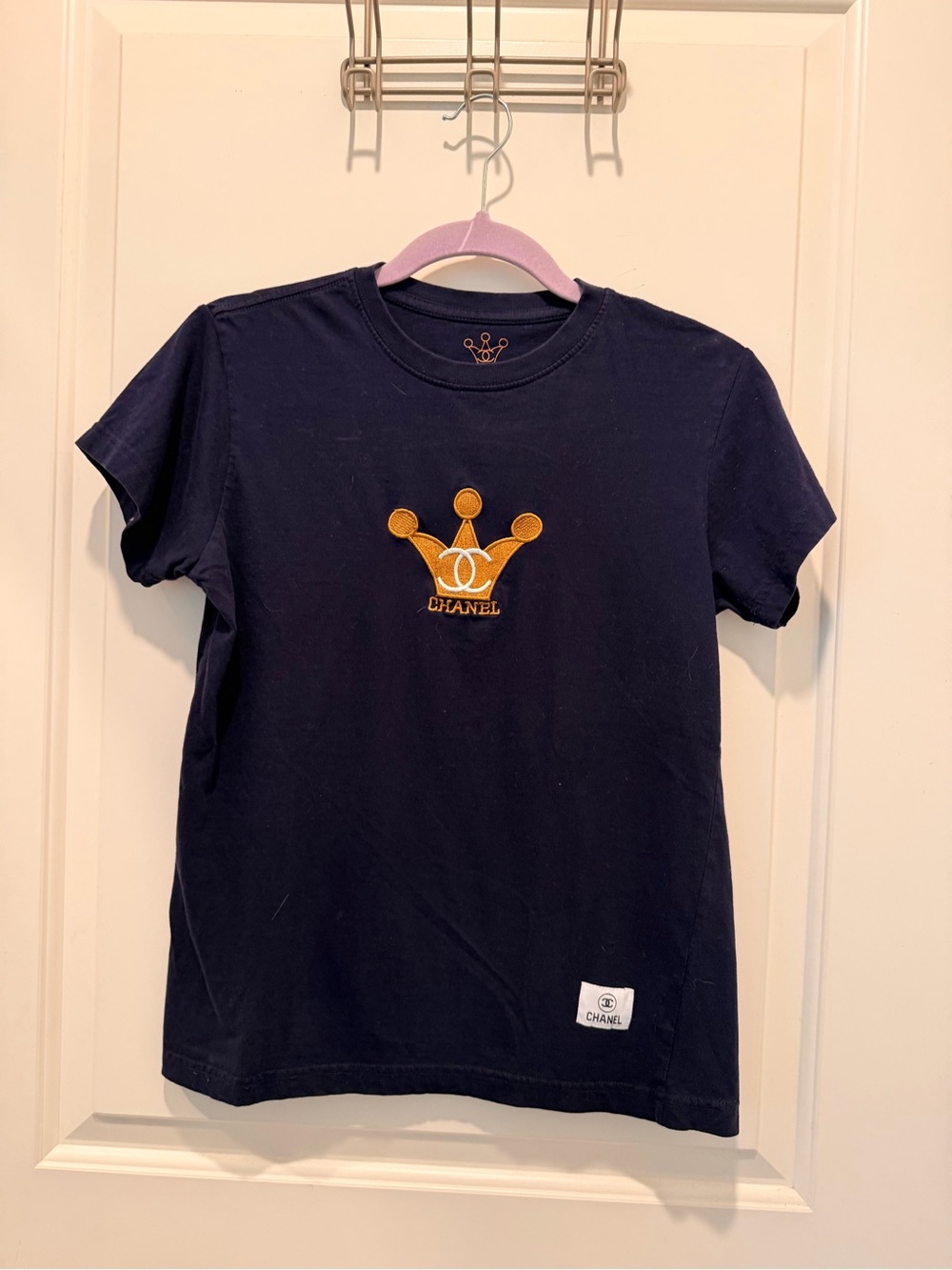 Chanel Crown Logo Navy Blue T-Shirt Size Small